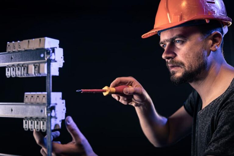 Instalacao eletrica industrial valor