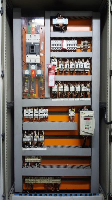 Montagem quadro eletrico industriais