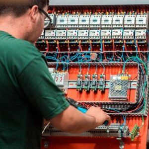 Montagem quadro eletrico industriais