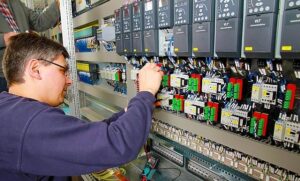Servico automacao industrial